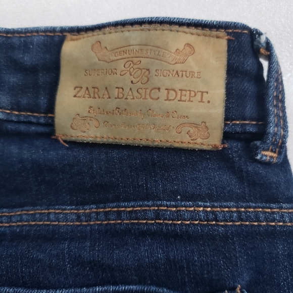 Zara Basic Skinny Jeans - Picture 10 of 14